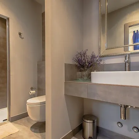 דירה Heraclea Residential חוואר