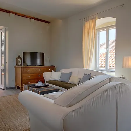 Heraclea Residential דירה